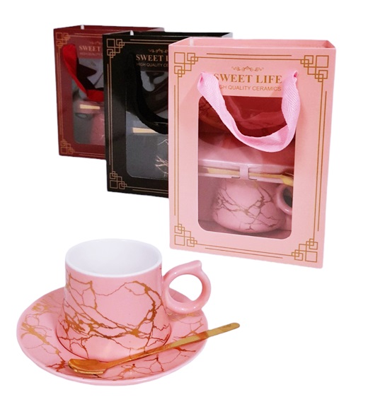 Чаша порцелан, чинийка и лъжичка серия лукс в подаръчна кутия SWEET LIFE №HM-47-1